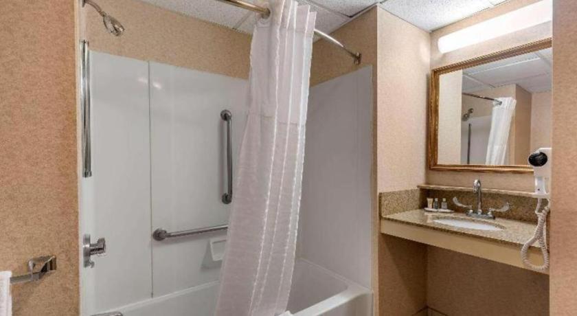 Comfort Inn Foxboro - Mansfield Foxborough Exterior photo